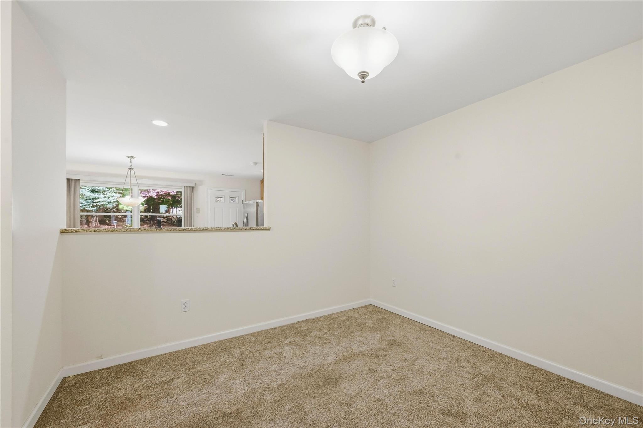 36 Windsor Circle, Unit D1 photo 7