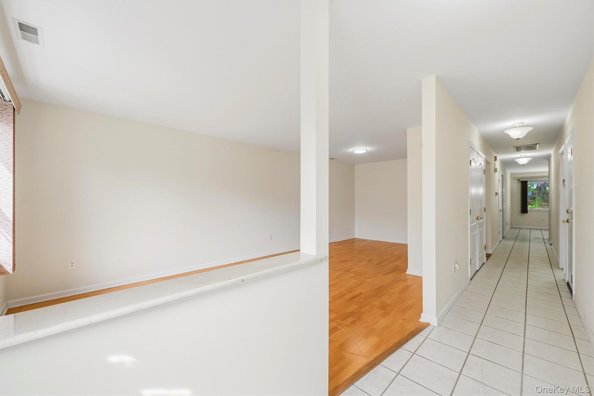 36 Windsor Circle, Unit D1 photo 3