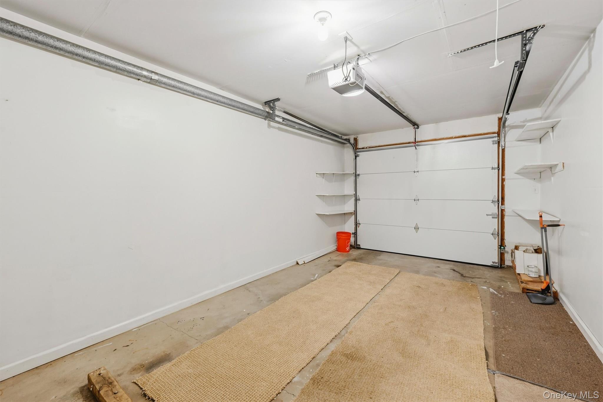 36 Windsor Circle, Unit D1 photo 18
