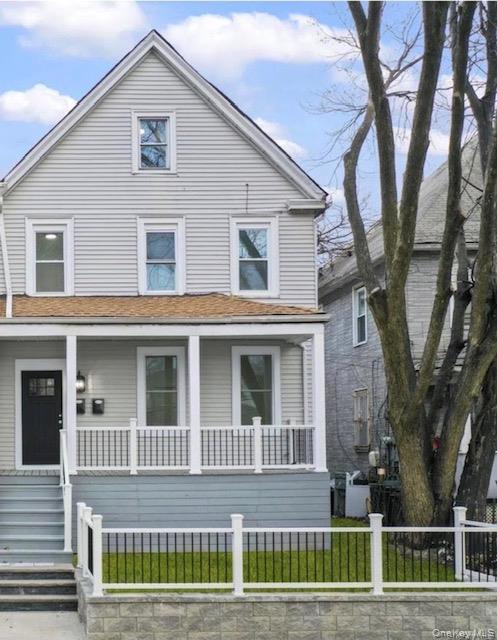 254 Charles Avenue, Unit 1