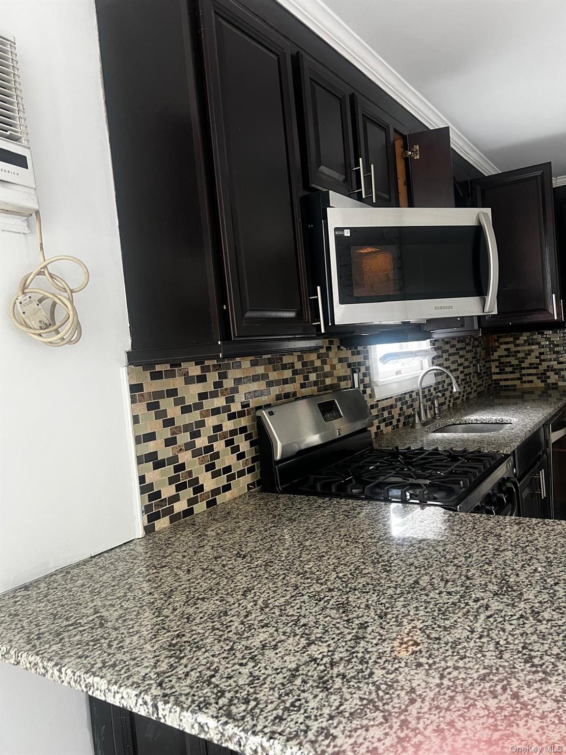 146 Penataquit Avenue – For Sale photo 2