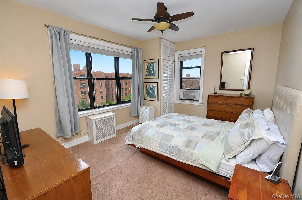 143 Garth Road, Unit 5J photo 9
