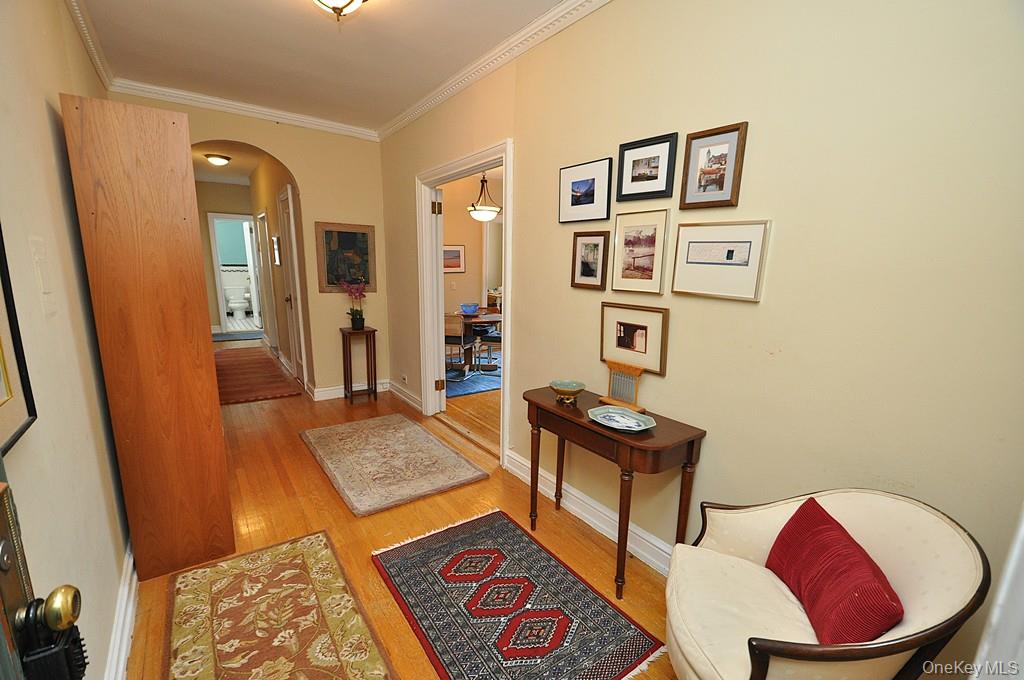 143 Garth Road, Unit 5J photo 11