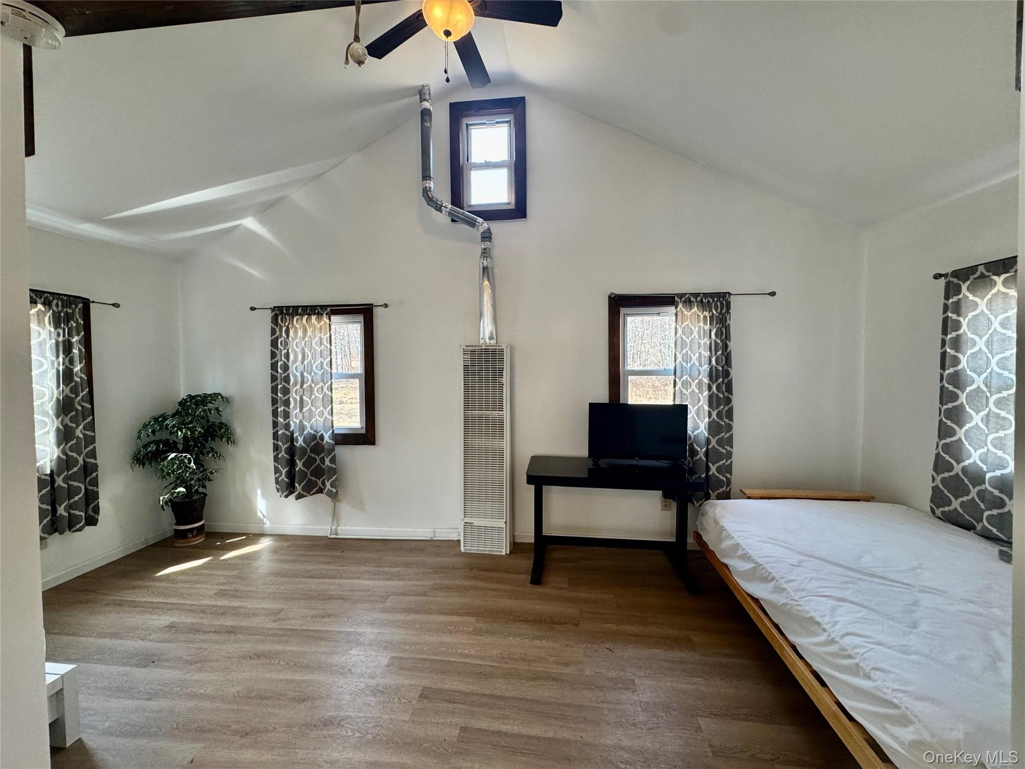 1 Royal Acres Drive – For Sale photo 36
