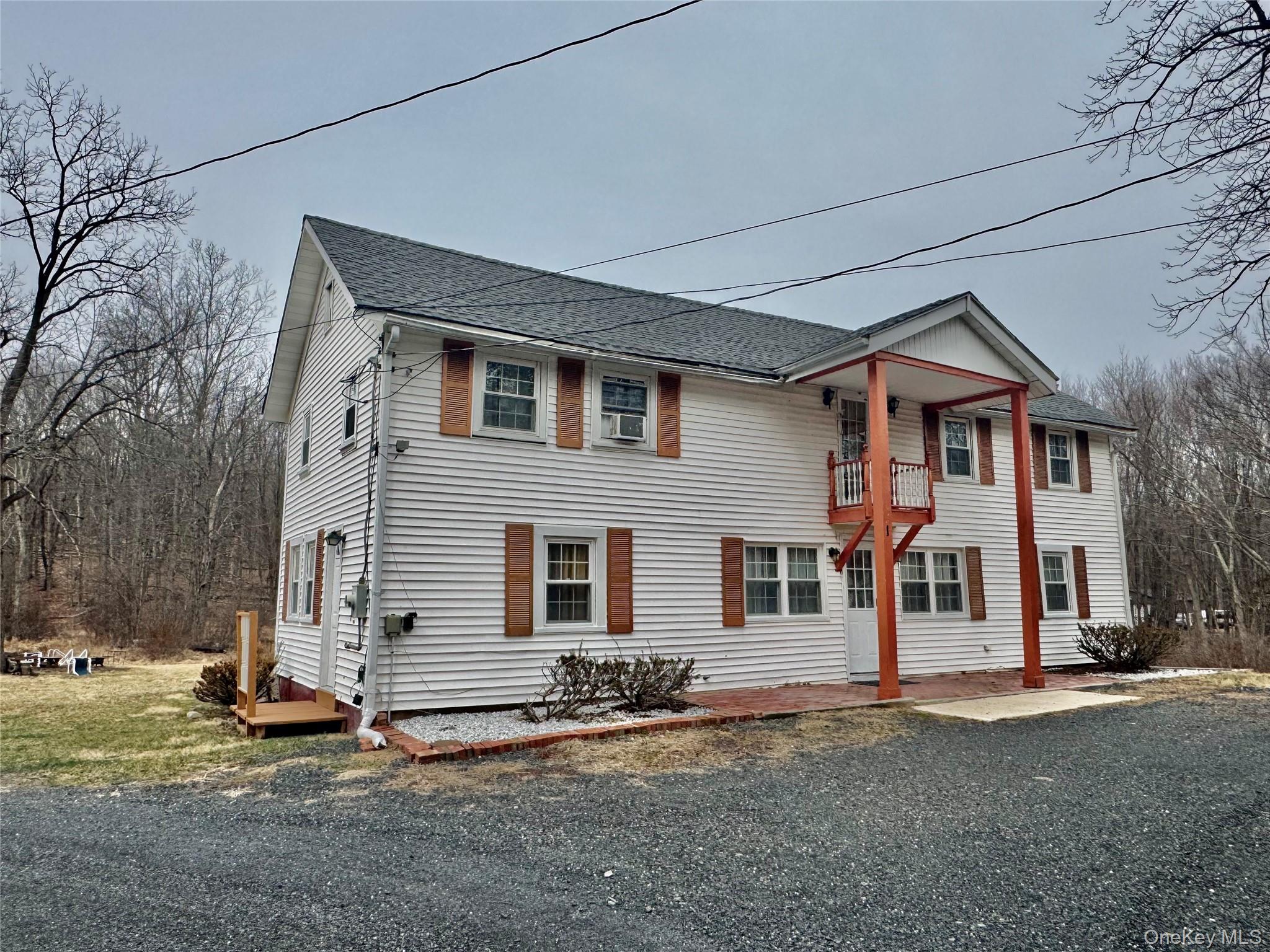 1 Royal Acres Drive – For Sale photo 2