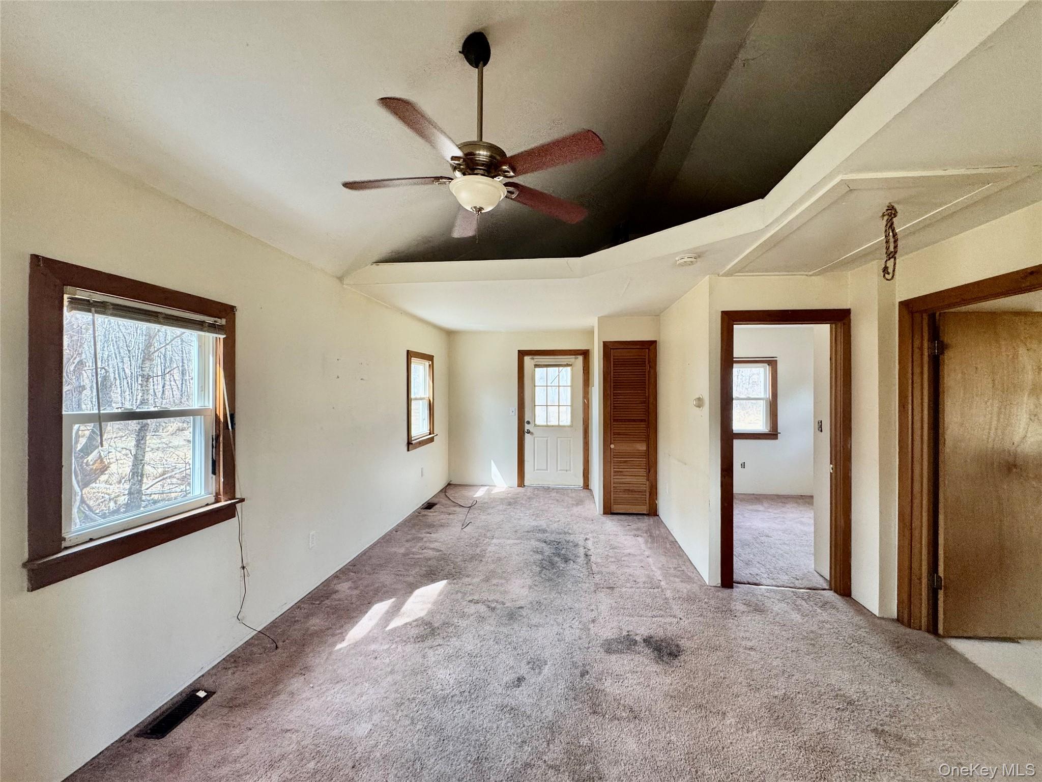 1 Royal Acres Drive – For Sale photo 39