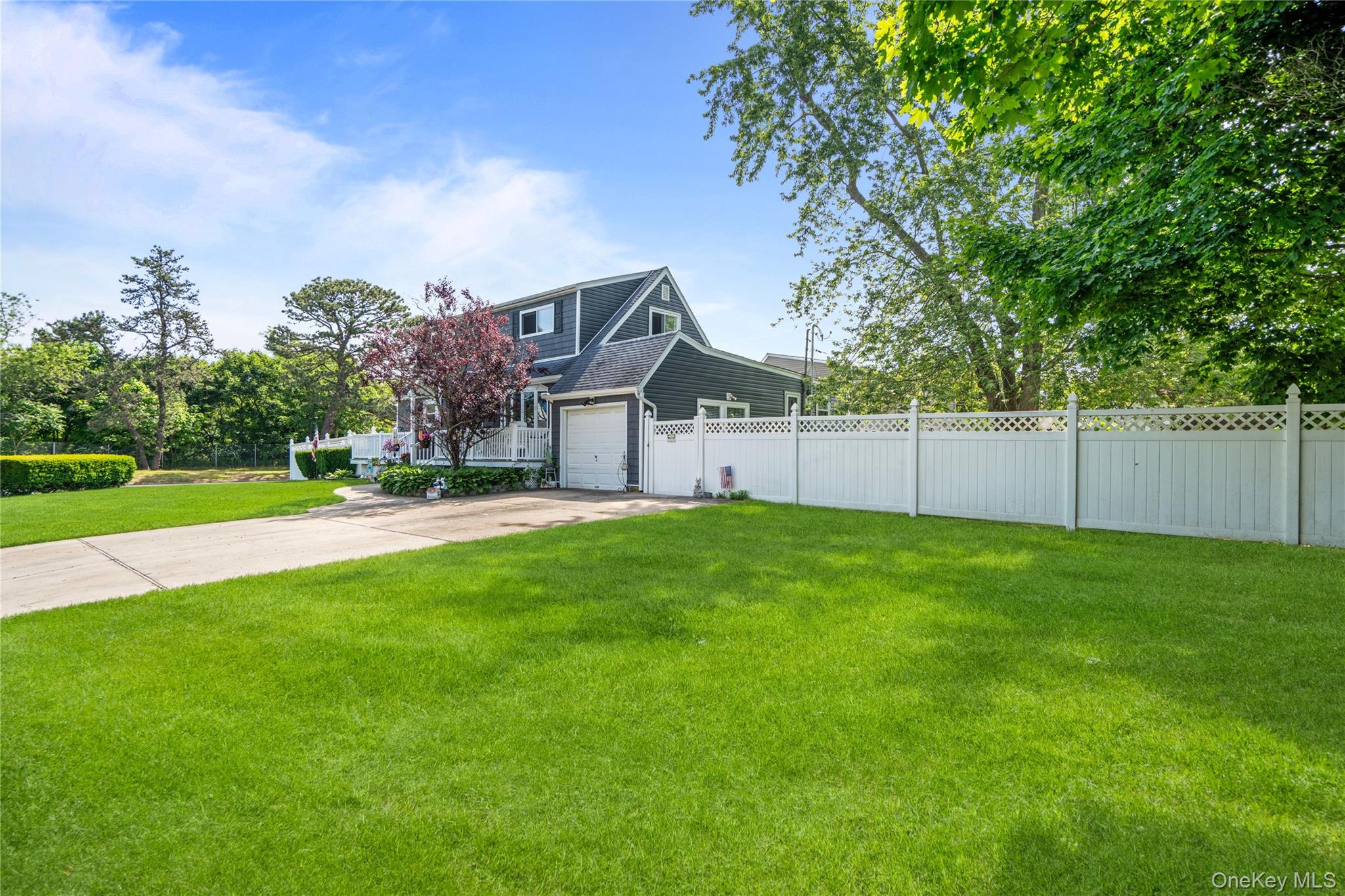 43 Woods Lane – For Sale photo 3