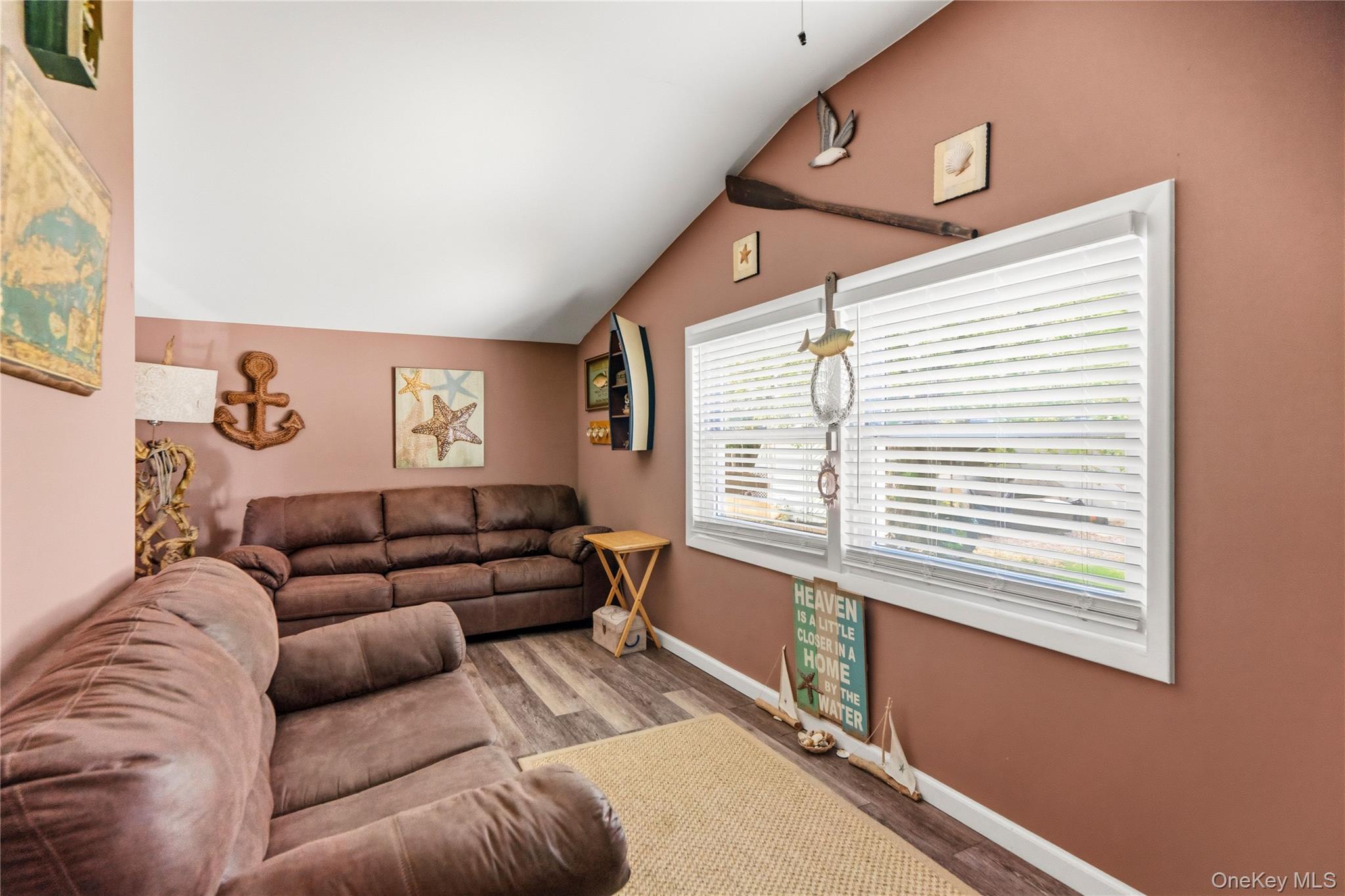 43 Woods Lane – For Sale photo 19