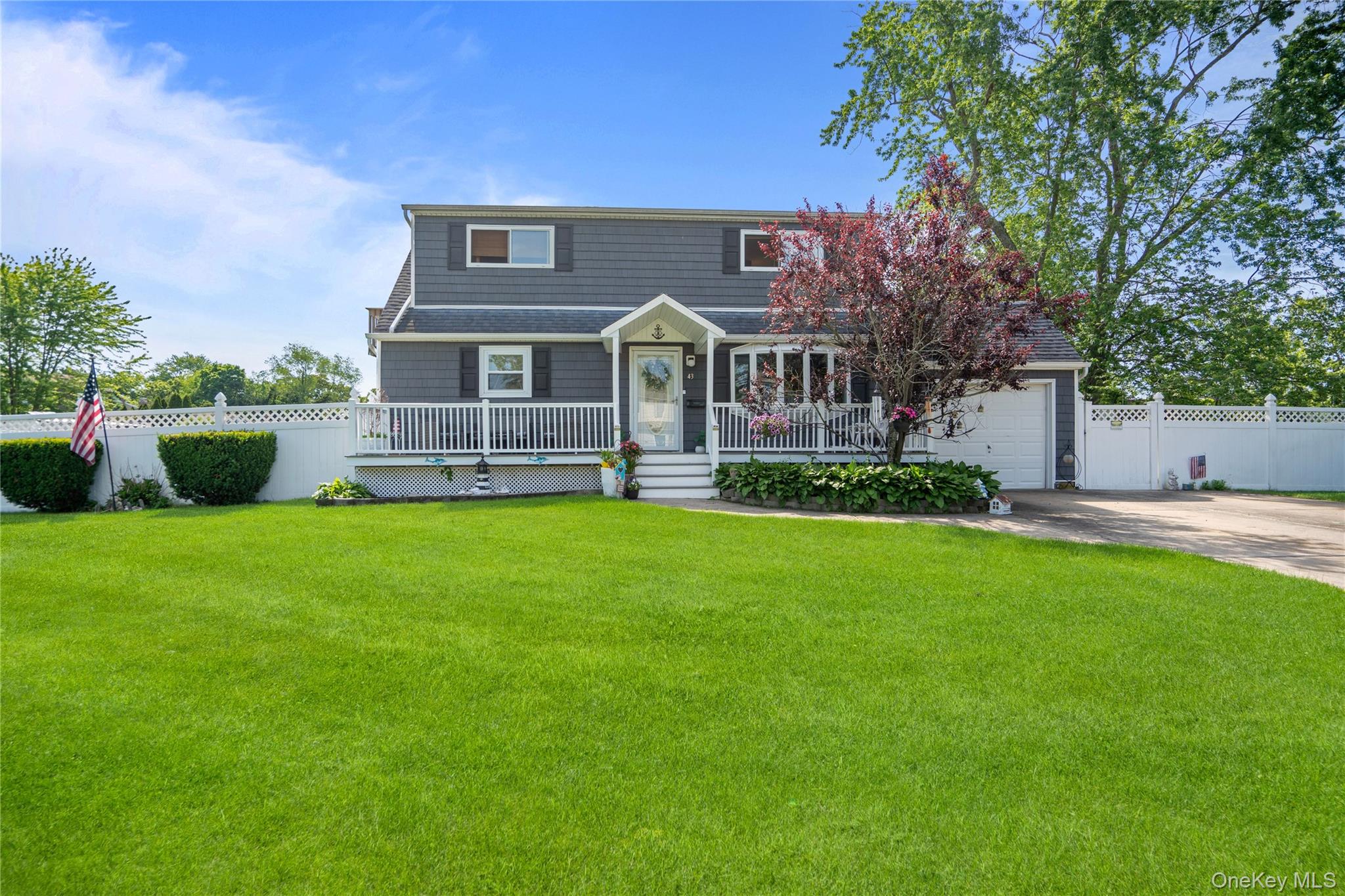 43 Woods Lane – For Sale