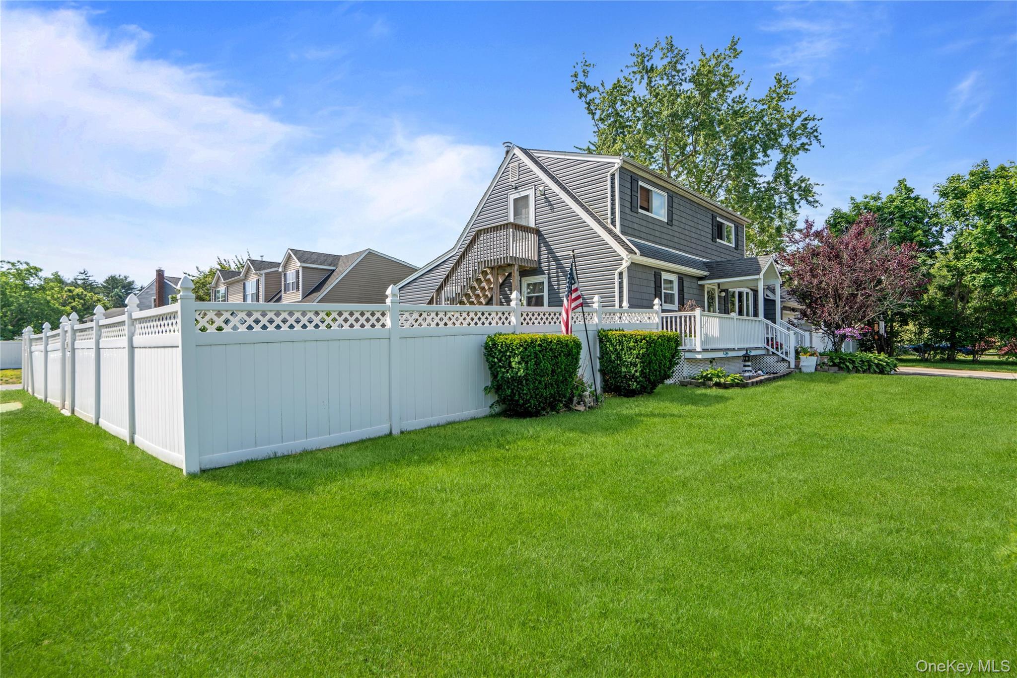 43 Woods Lane – For Sale photo 2