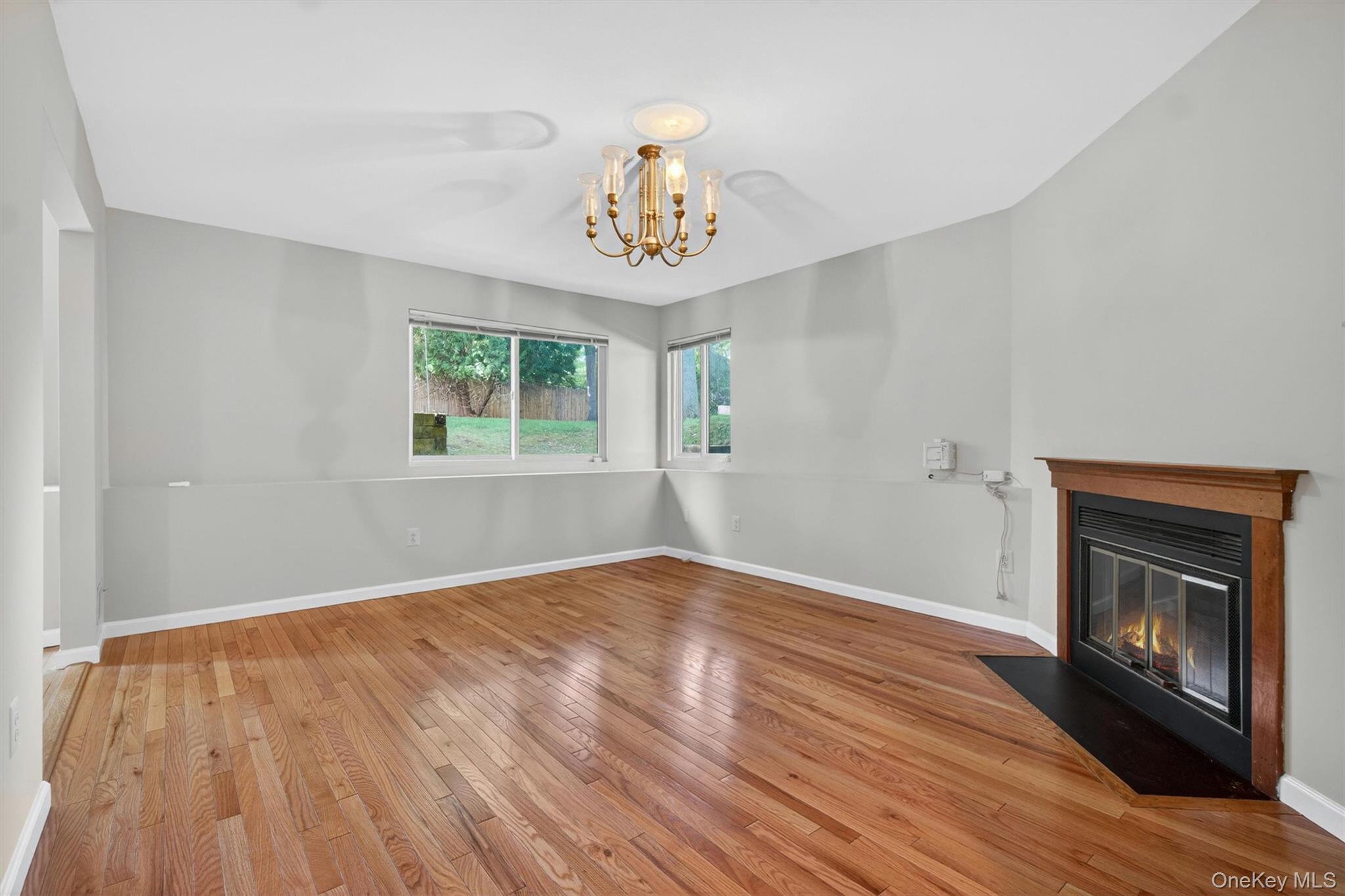 6 Old Lake Road – For Sale photo 8