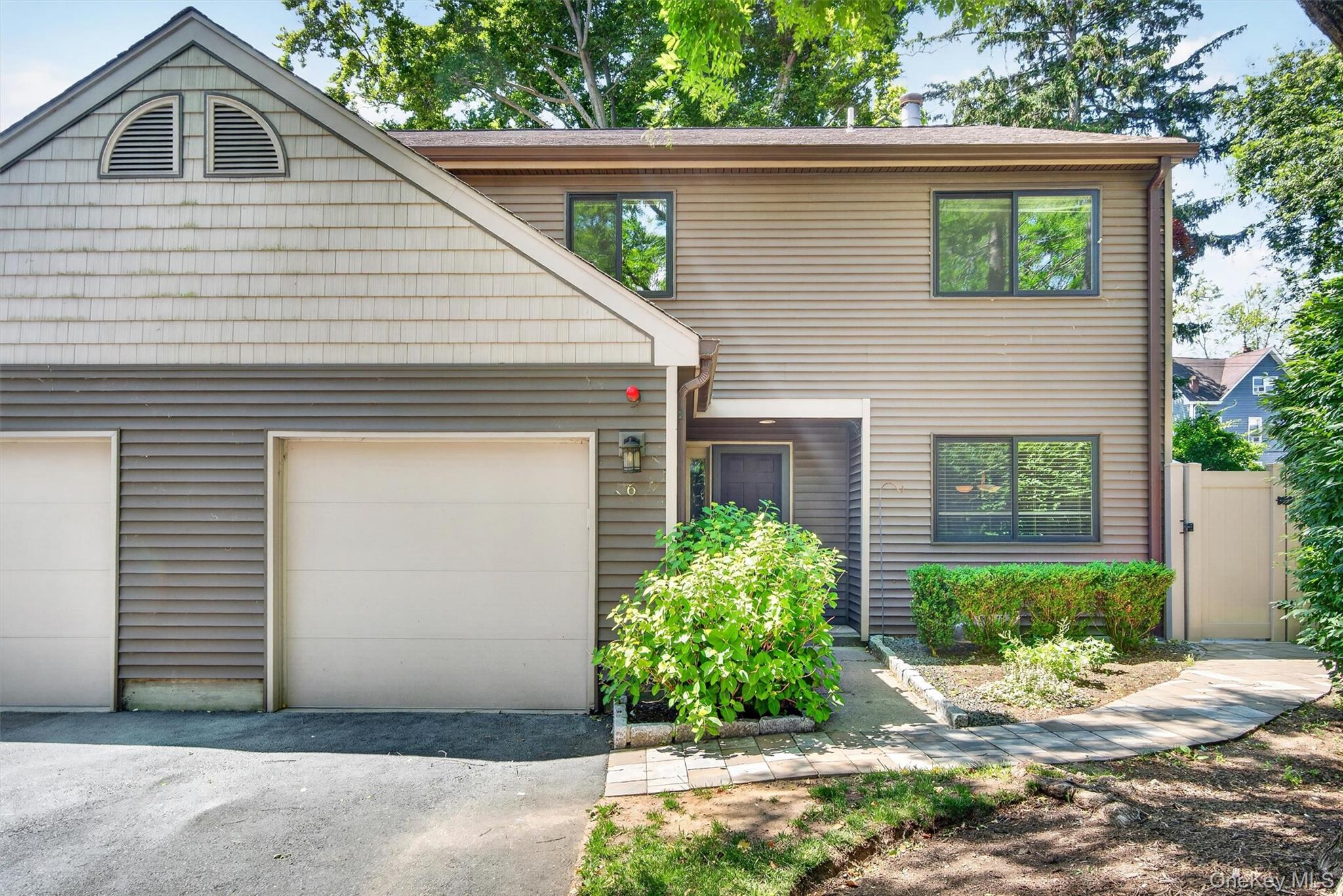 6 Old Lake Road – For Sale