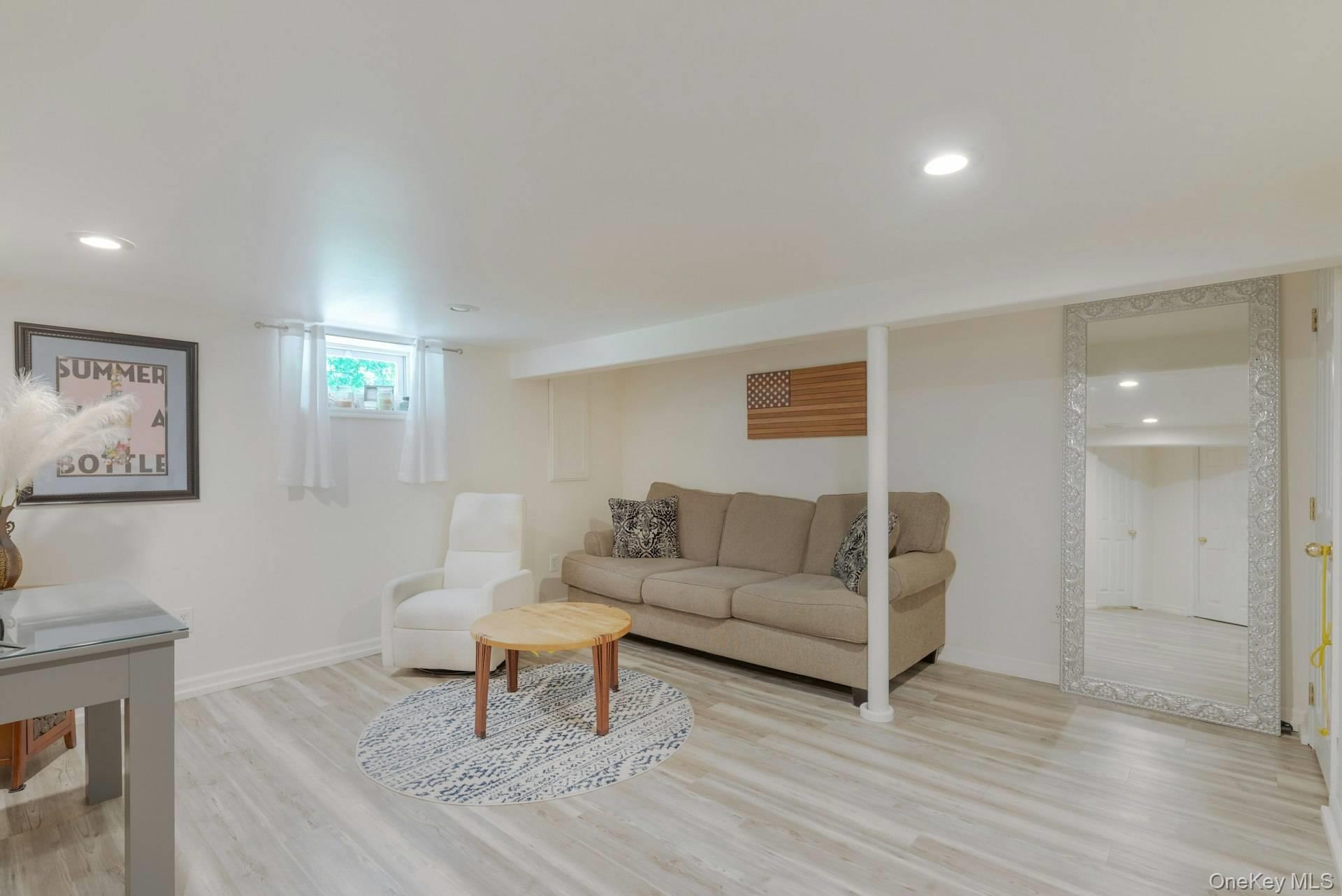21 Jones Road – For Sale photo 21
