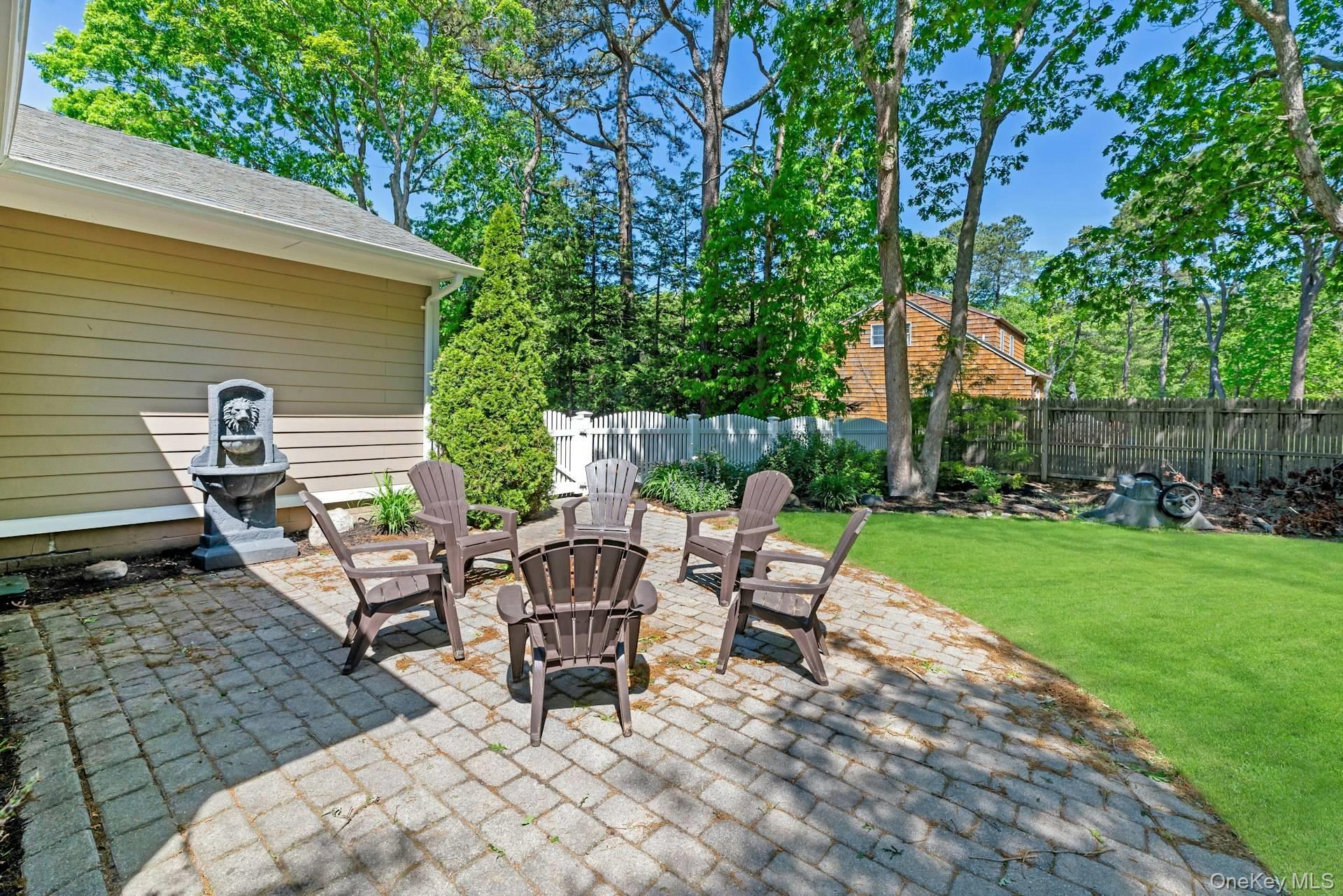 21 Jones Road – For Sale photo 26