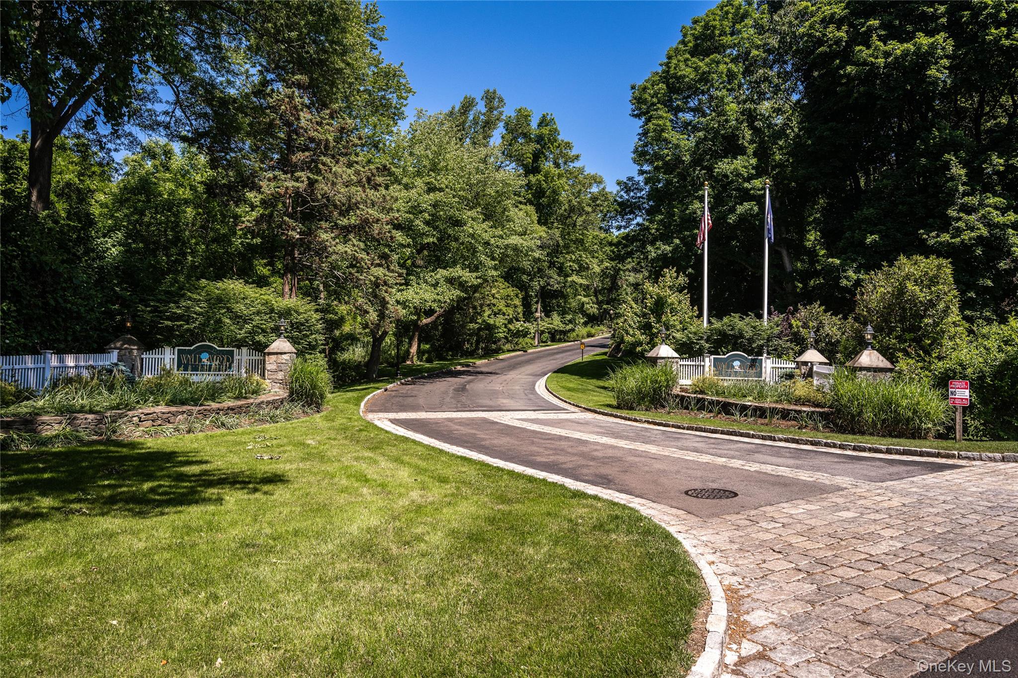 40 Trailhead Lane – For Sale photo 2