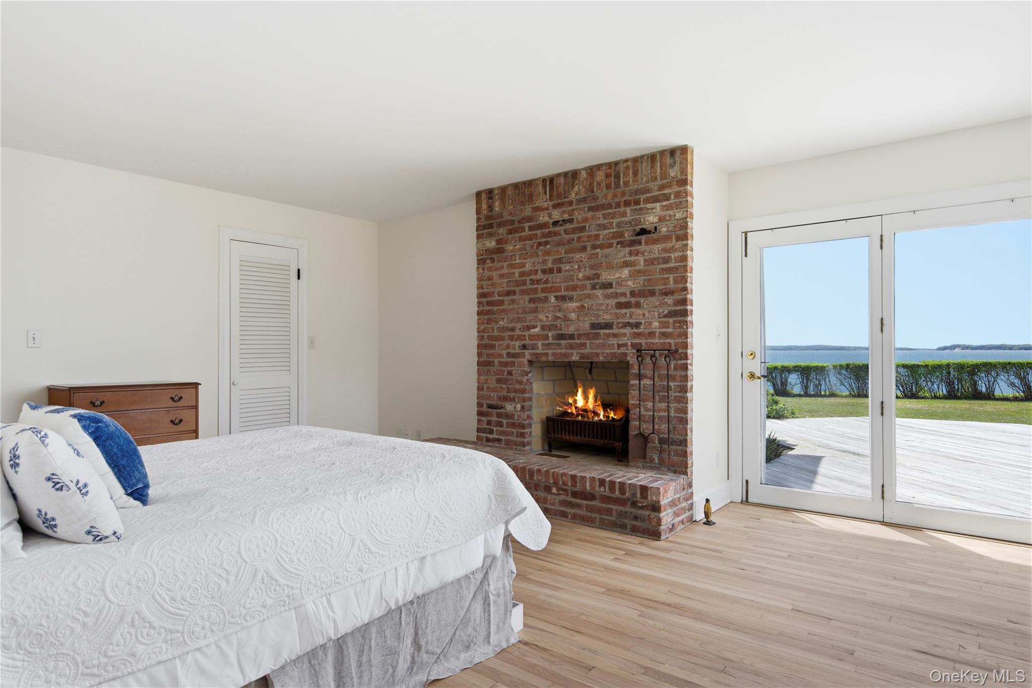 90 Peconic Avenue – For Sale photo 20