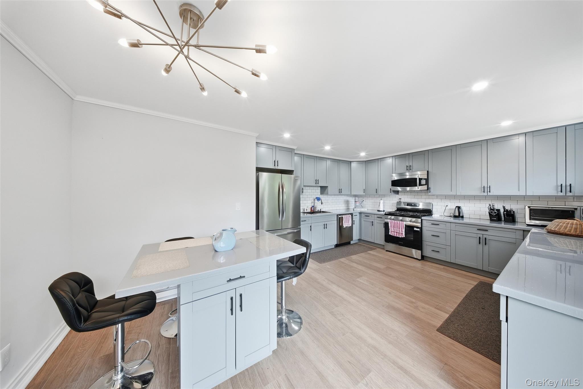 413 Pennsylvania Avenue – For Sale photo 8