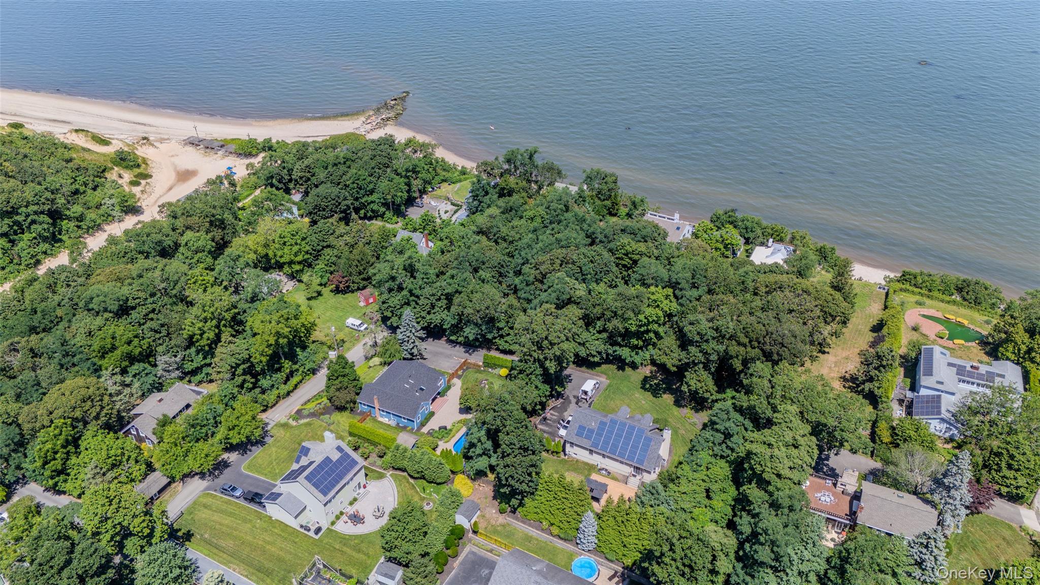 5 Soundview Drive – For Sale photo 46