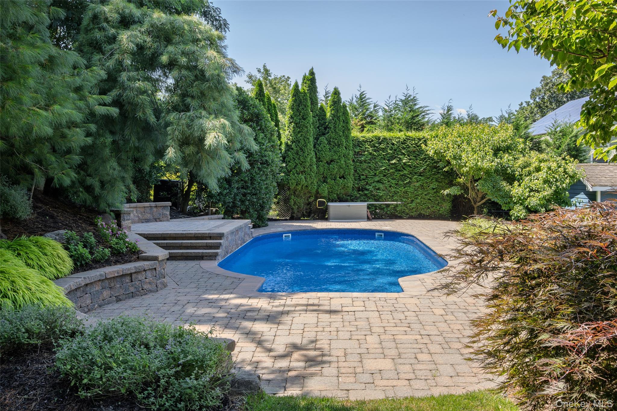 5 Soundview Drive – For Sale photo 10