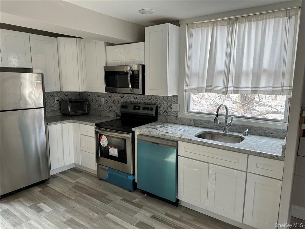 2 Hillside Road – For Rent photo 3