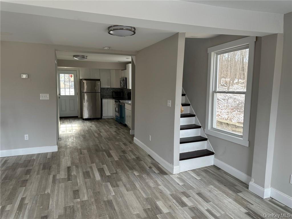 2 Hillside Road – For Rent photo 8