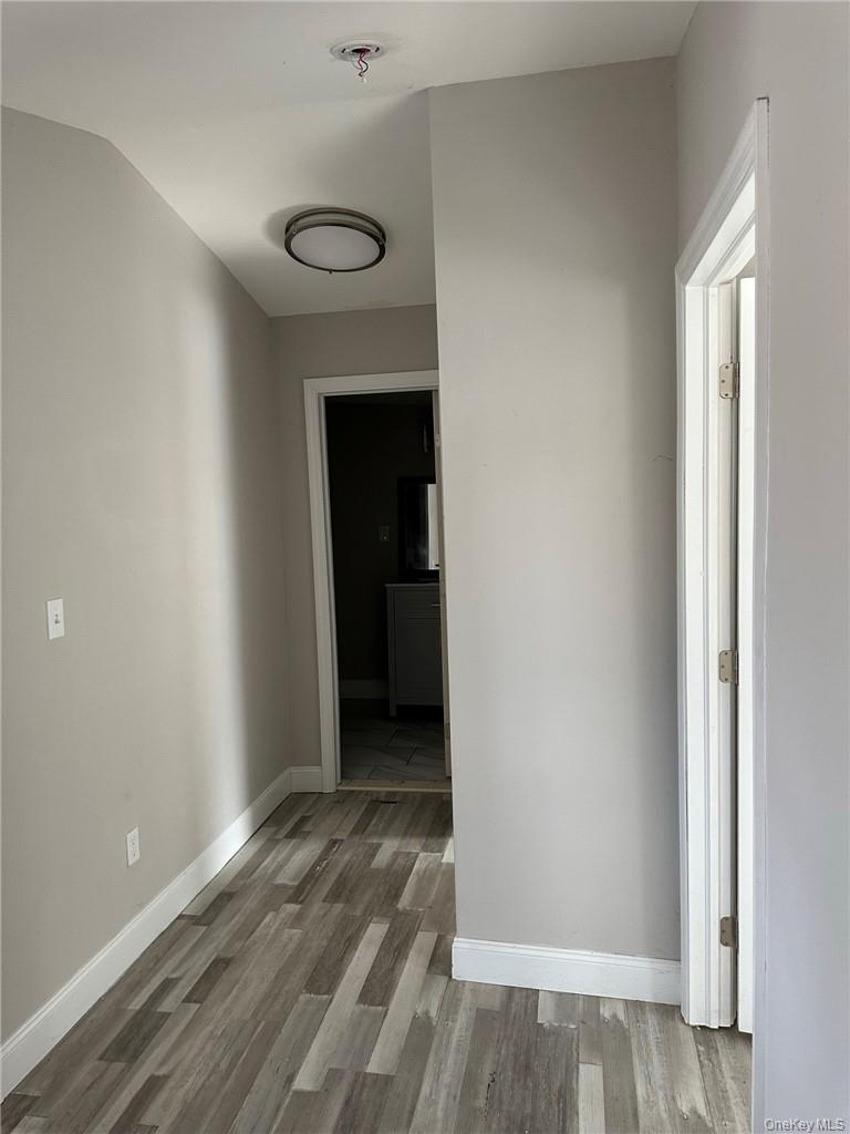 2 Hillside Road – For Rent photo 11