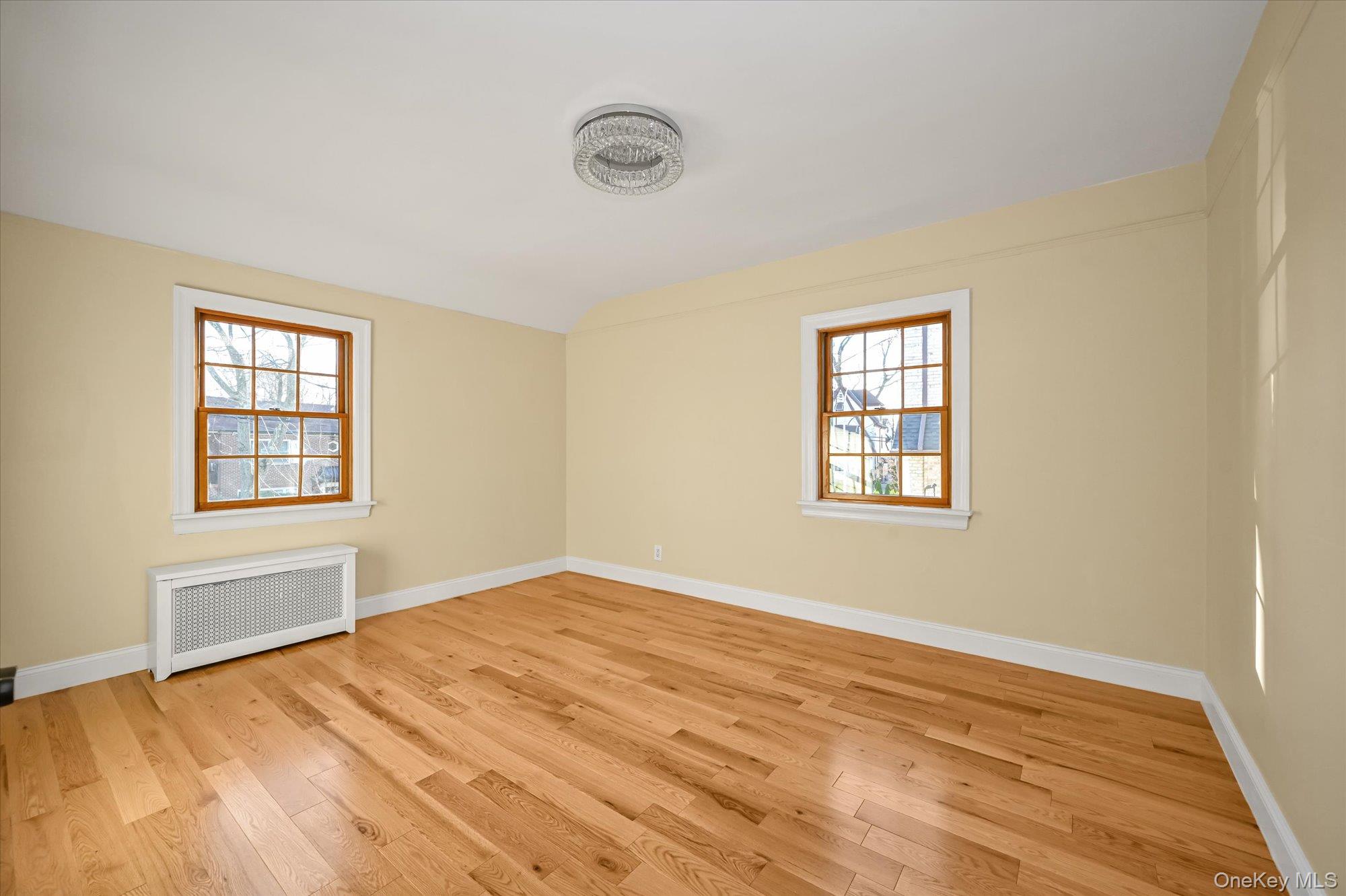 85-11 Eton Street – For Sale photo 11