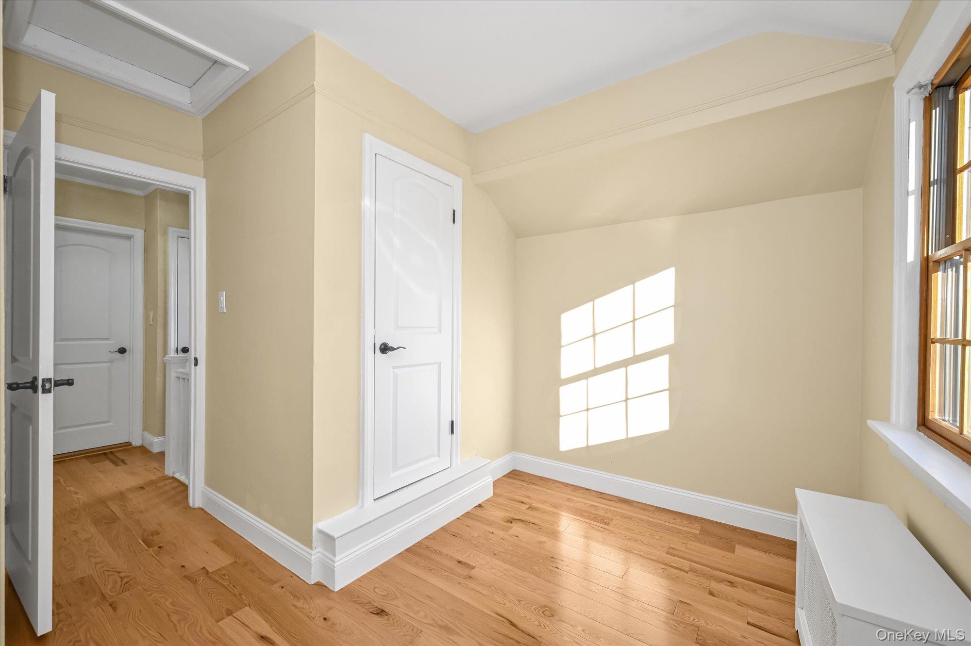 85-11 Eton Street – For Sale photo 13
