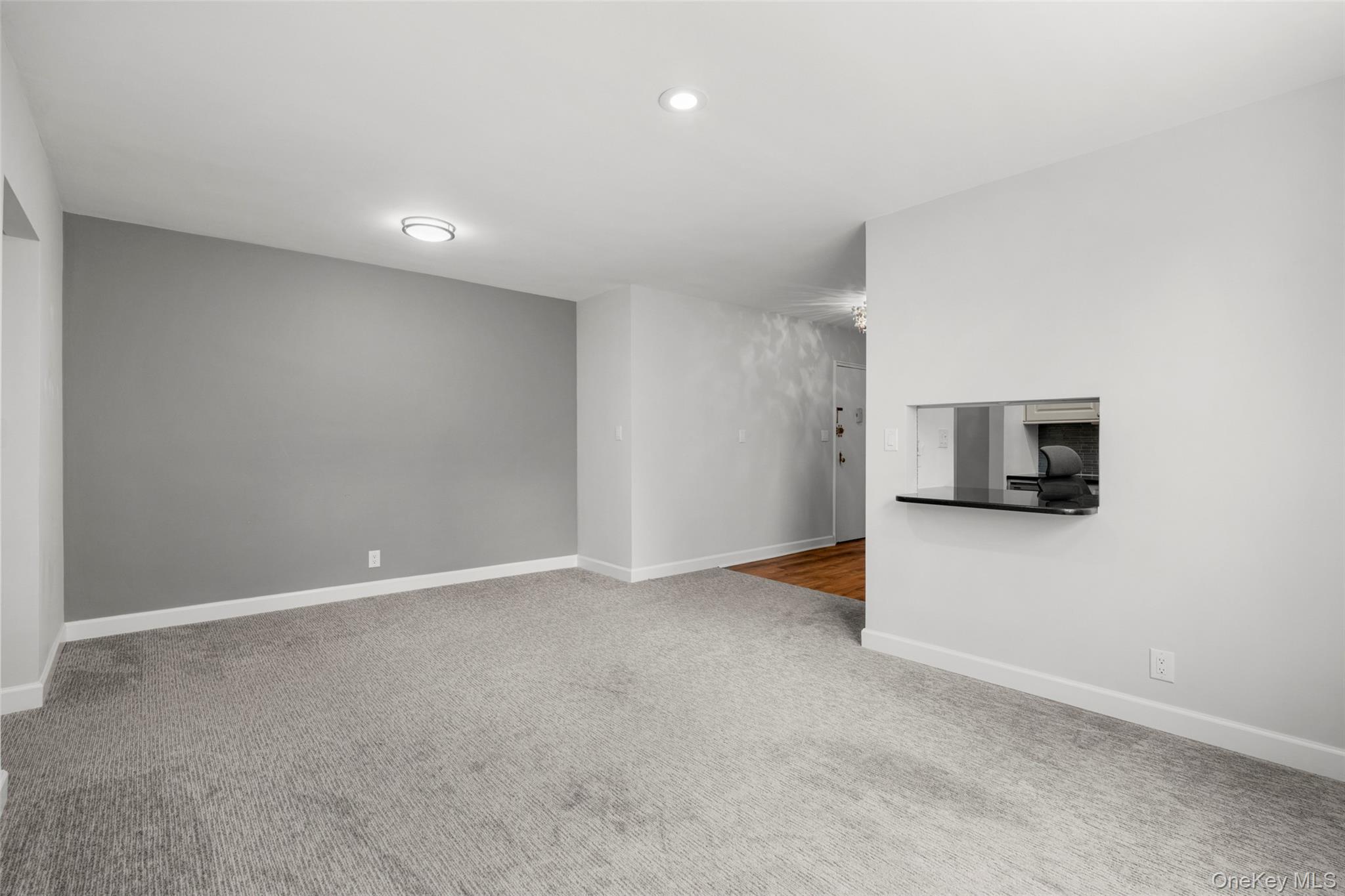 9 Bryant Crescent, Unit 1J photo 9
