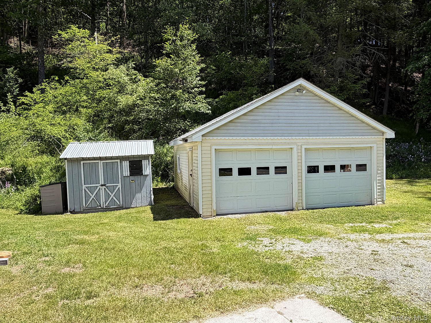 441 County Road 94 Hankins – For Sale photo 5