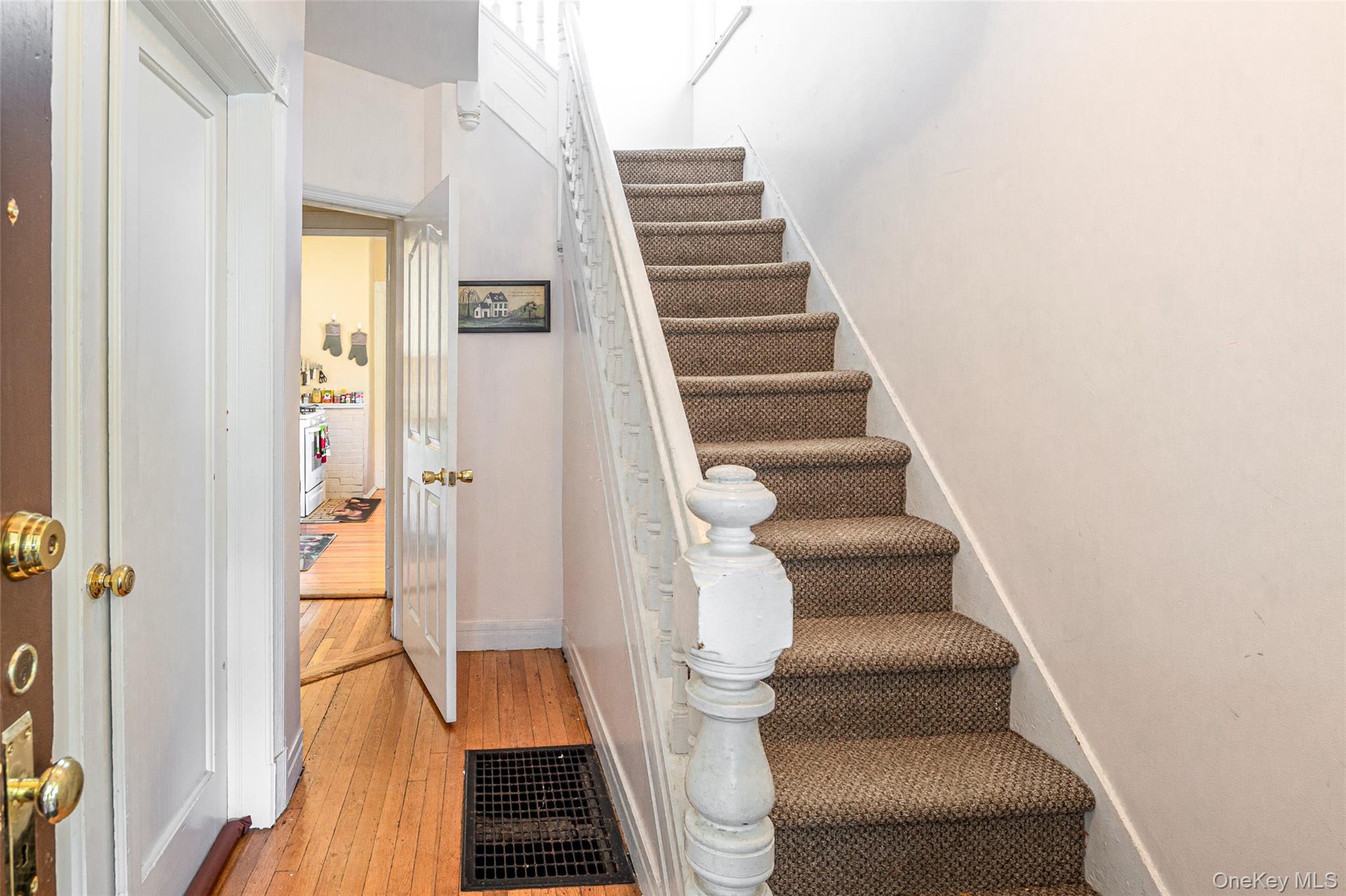 63 Wallace Street – For Sale photo 4