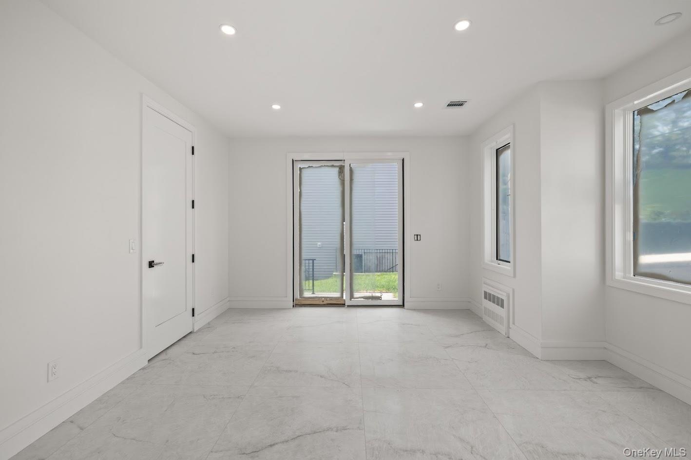 35 Prospect Street, Unit 113 photo 18