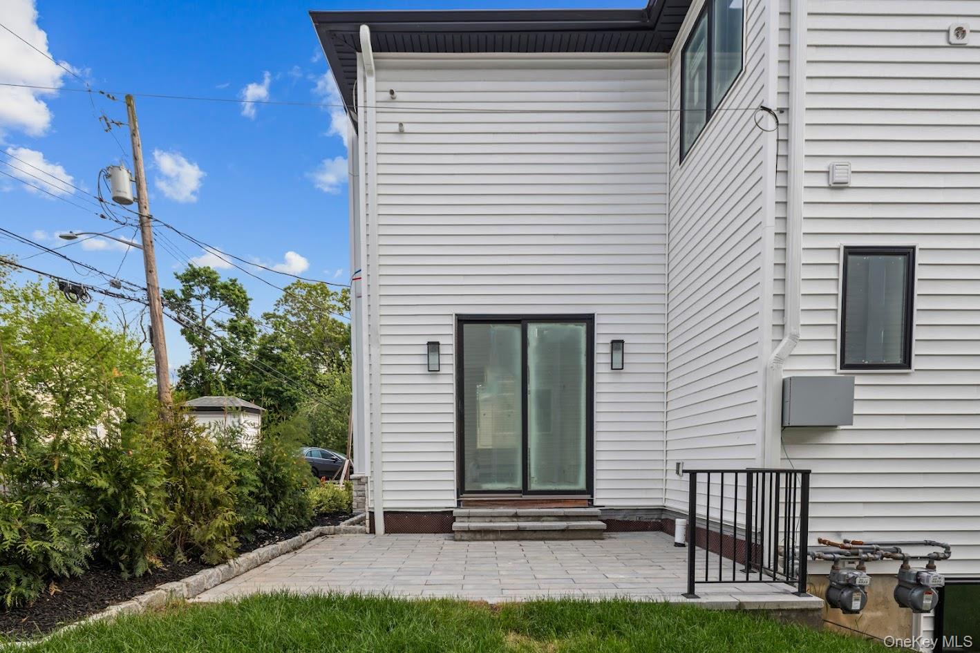 35 Prospect Street, Unit 113 photo 5