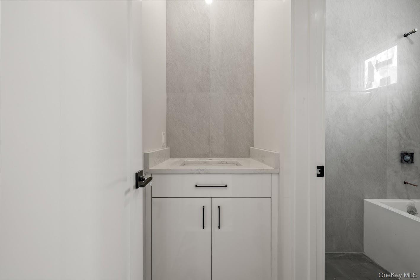 35 Prospect Street, Unit 113 photo 32