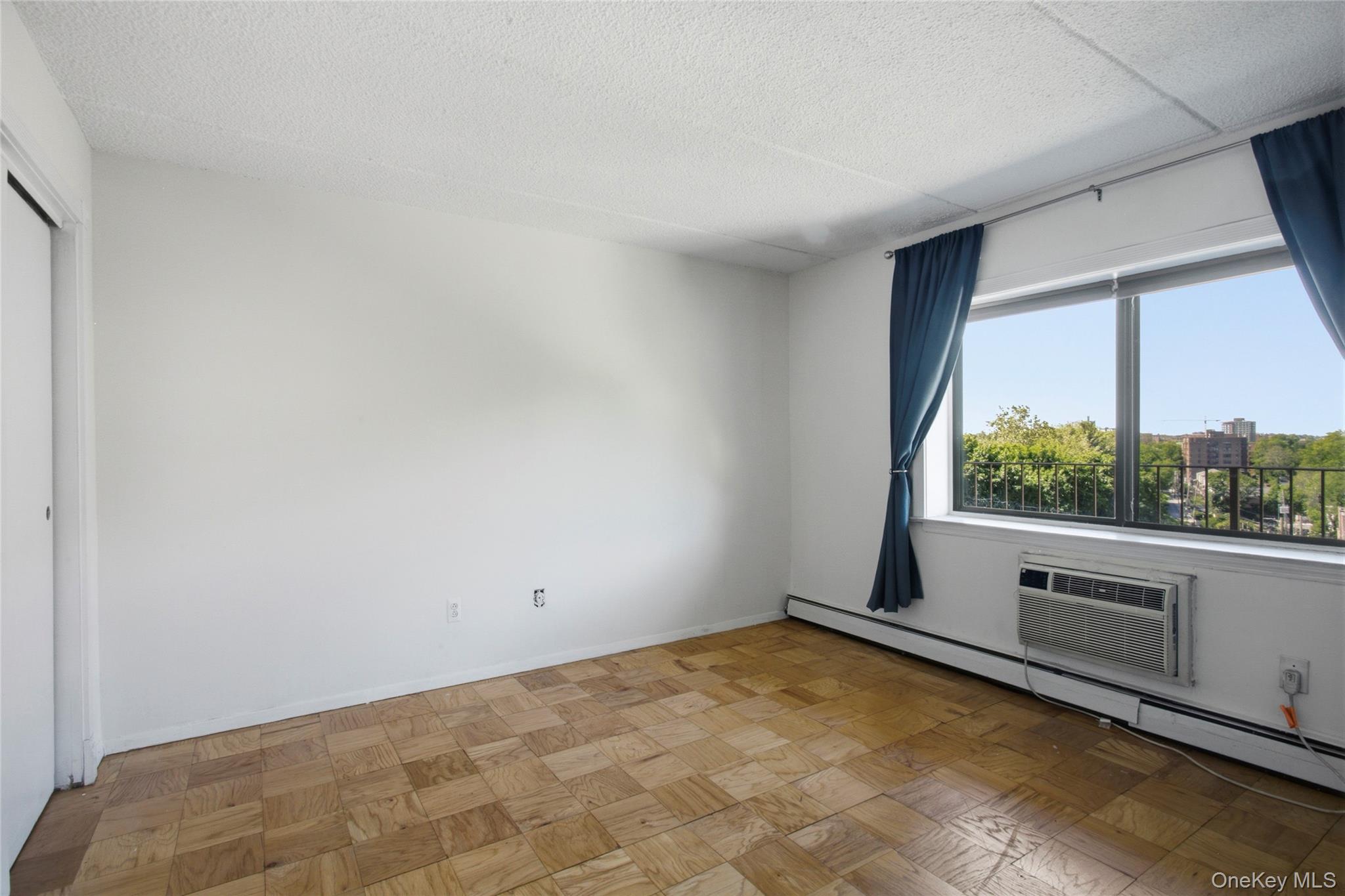 687 Bronx River Road, Unit 6C photo 13