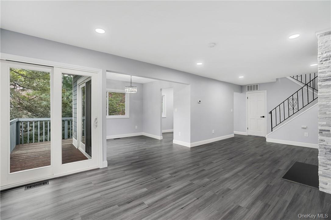 25 Barker Street, Unit 102 photo 12