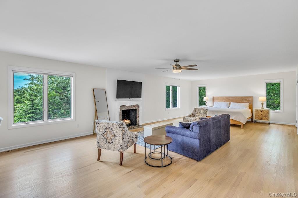3645 Soundview Avenue – For Sale photo 30