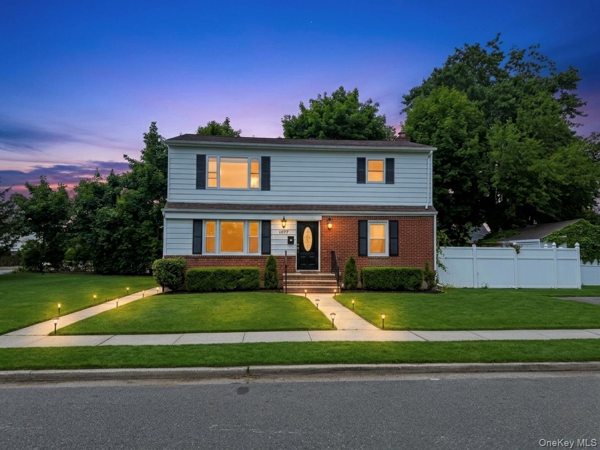 1077 Gerald St – For Rent