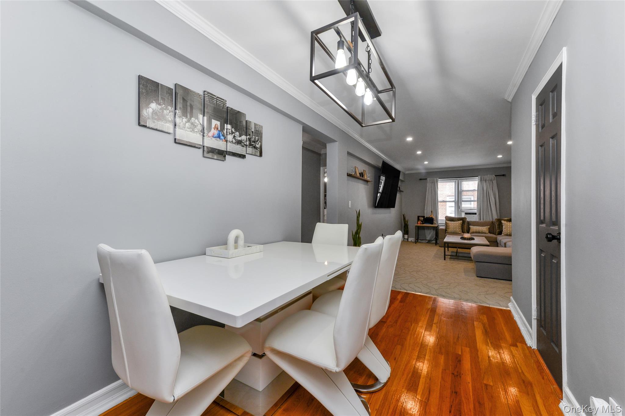 70 Locust Avenue, Unit 504B photo 5