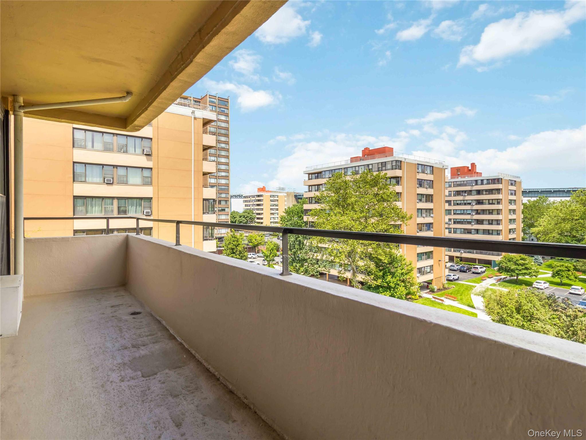7-25 166 Street, Unit 6A photo 18
