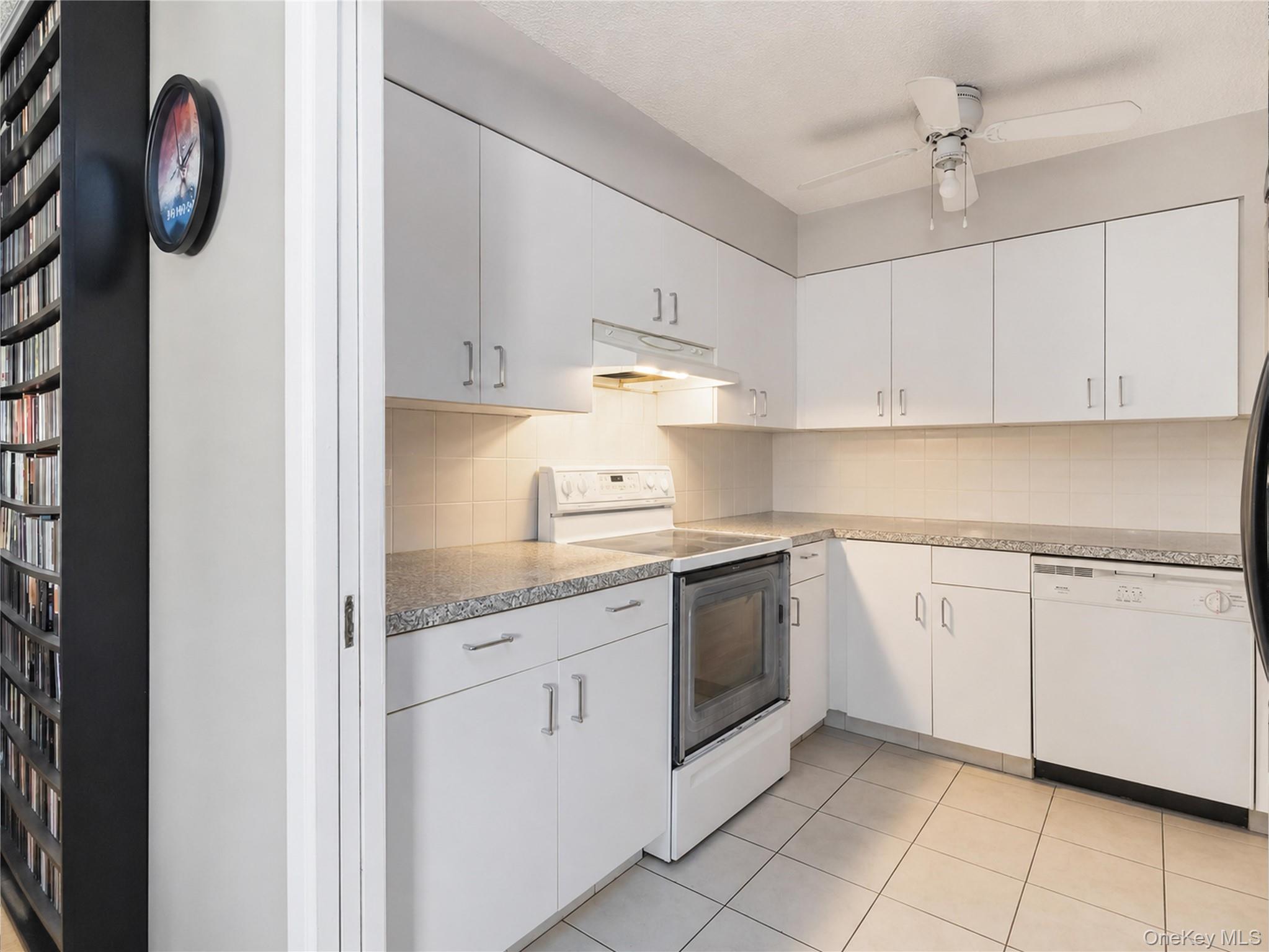 7-25 166 Street, Unit 6A photo 6