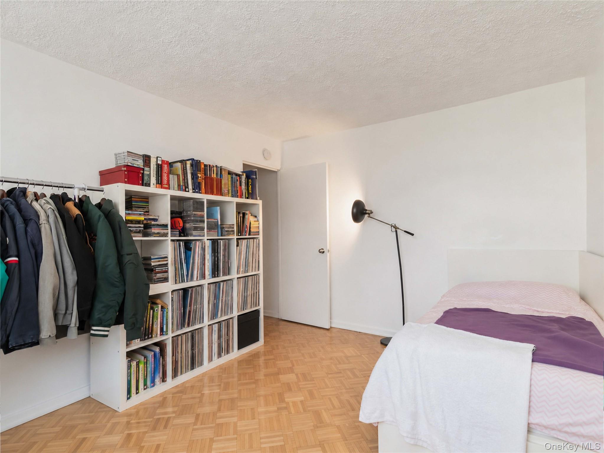 7-25 166 Street, Unit 6A photo 14