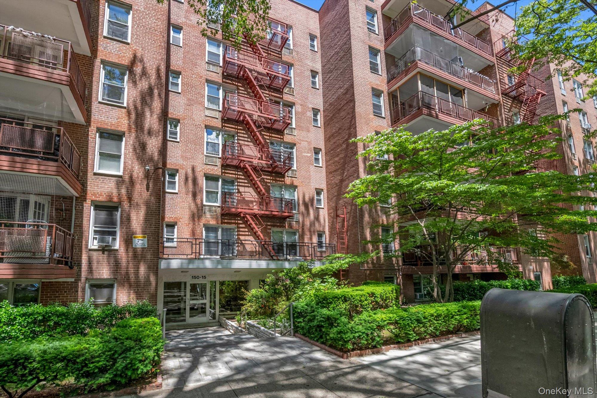 150-15 79 Avenue, Unit 1A