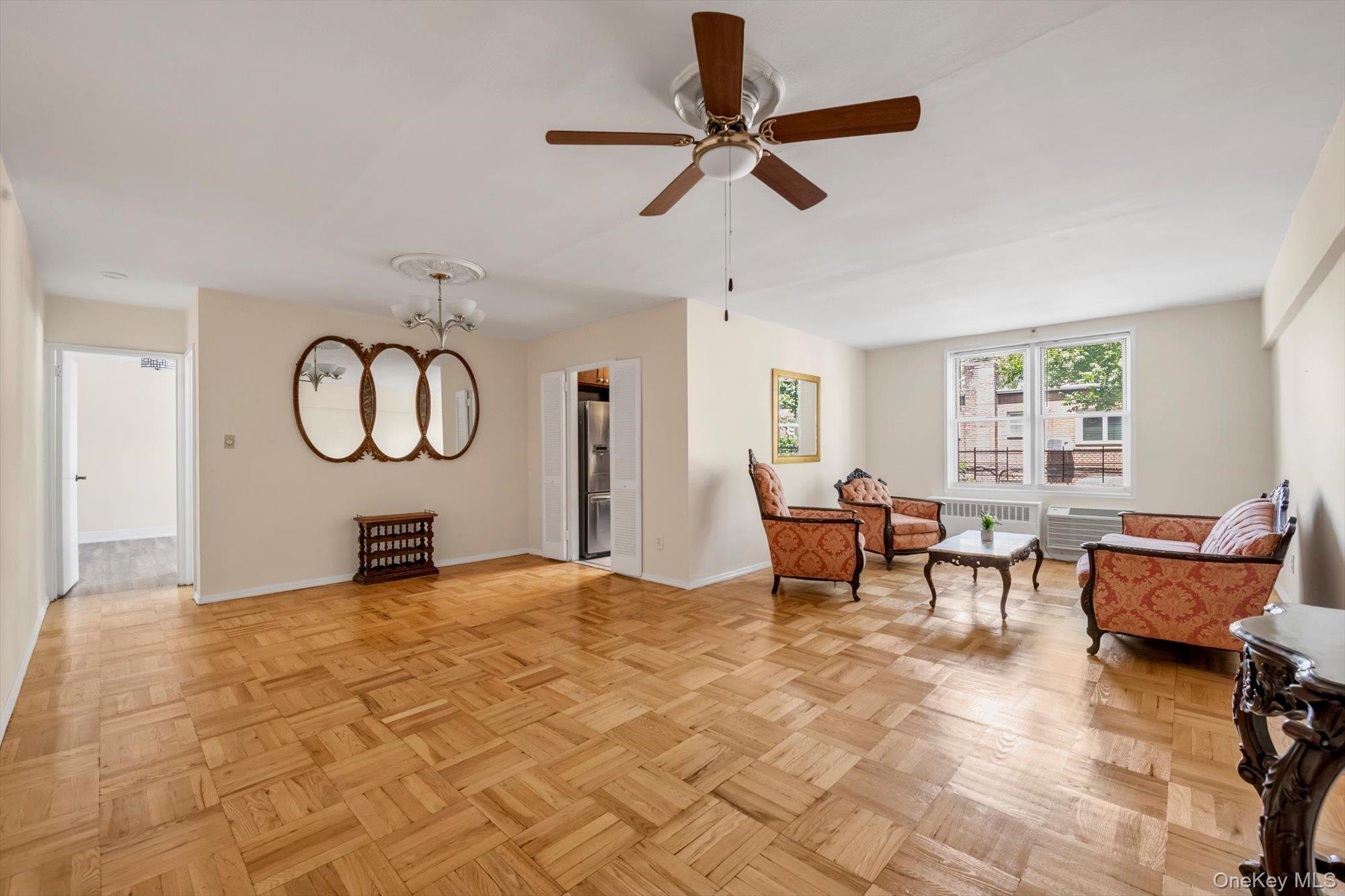 150-15 79 Avenue, Unit 1A photo 4