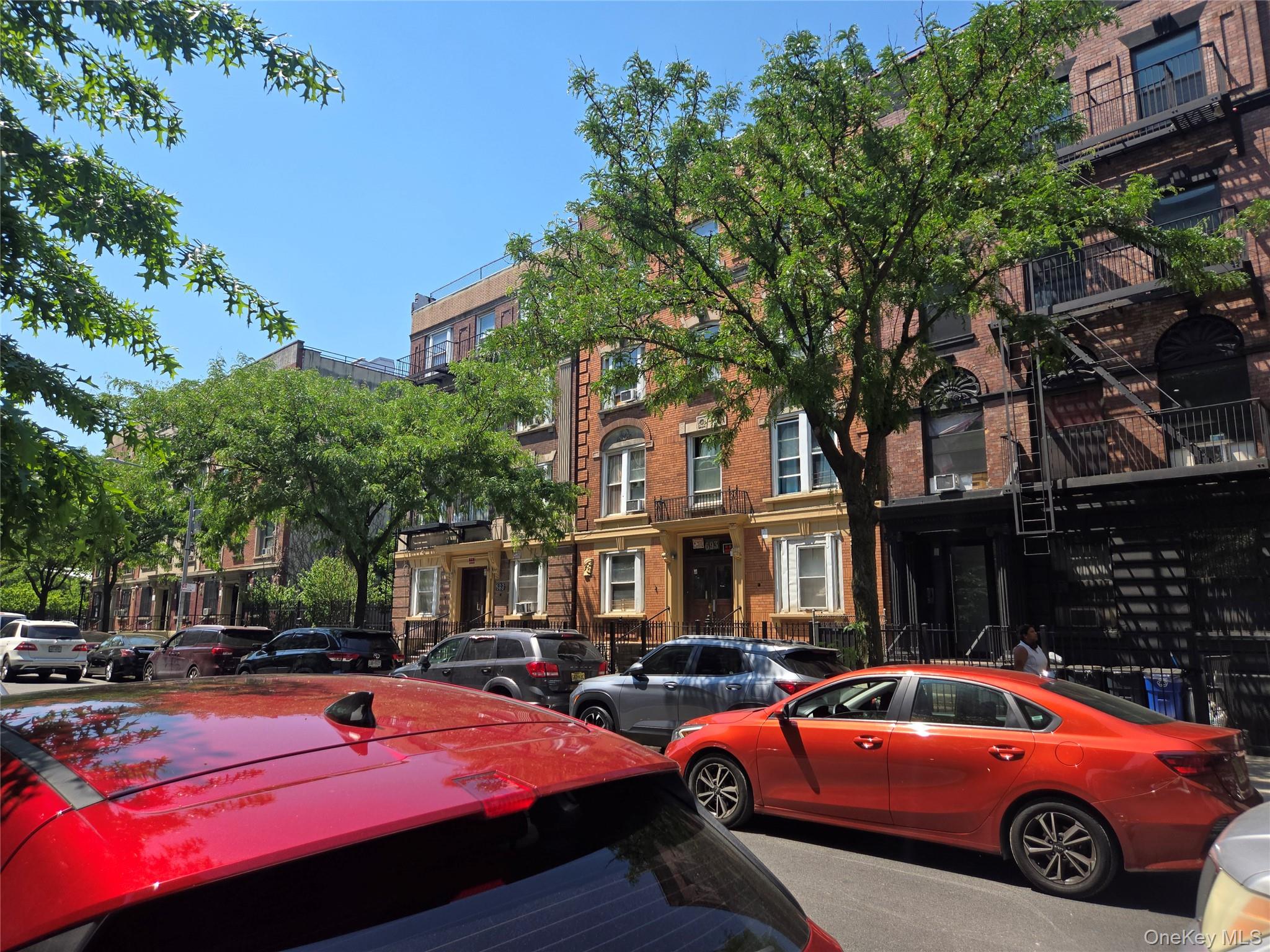 689 & 693 Beck Street – For Sale