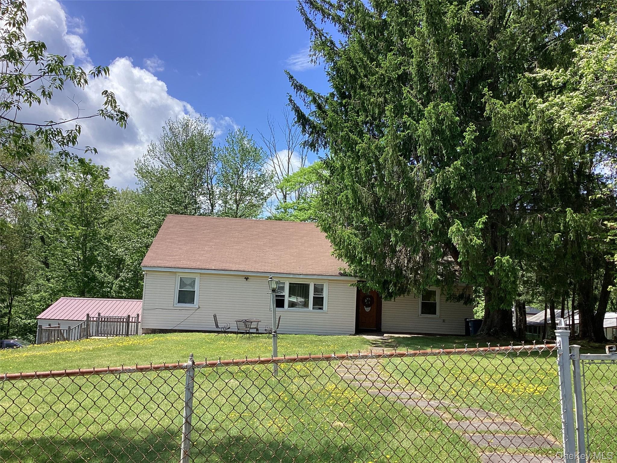 229 Pleasant Valley Road – For Sale photo 3