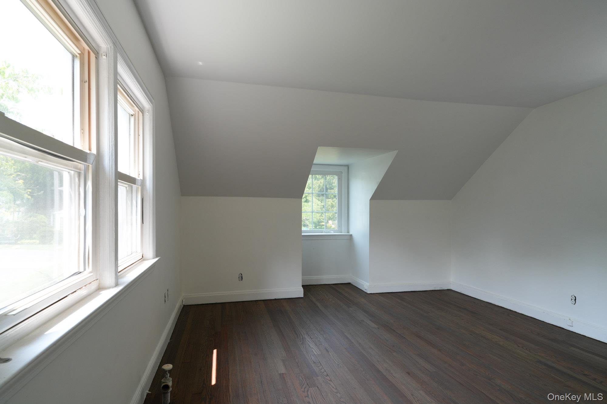 10 Ridge Road – For Rent photo 20