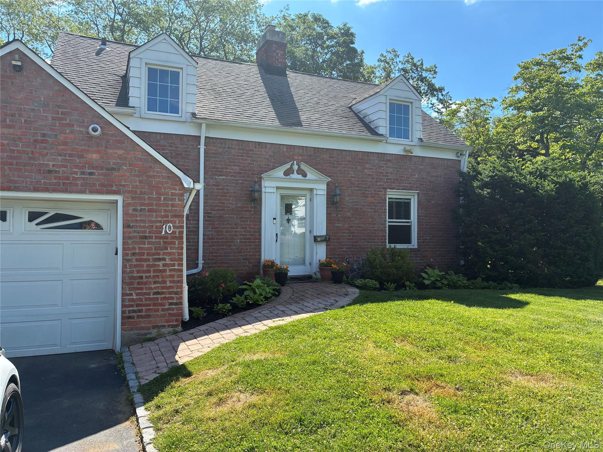 10 Ridge Road – For Rent photo 2