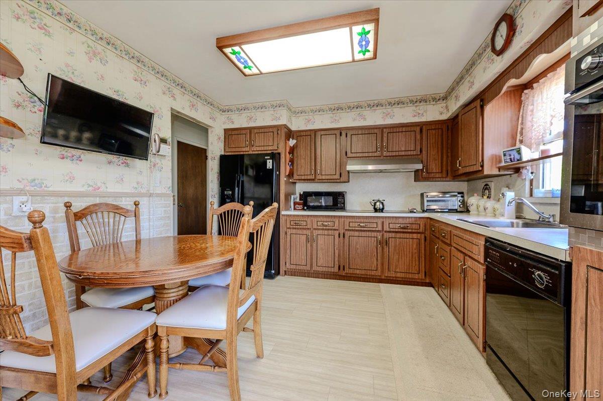 206 N Iowa Avenue – For Sale photo 11