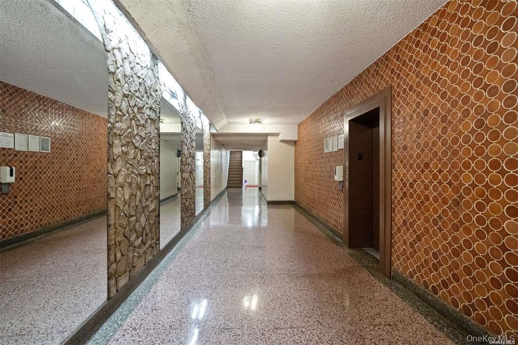 32-43 91 Street, Unit A604 photo 6